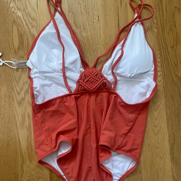 Cupshe burnt orange one piece swimsuit - Picture 2 of 4
